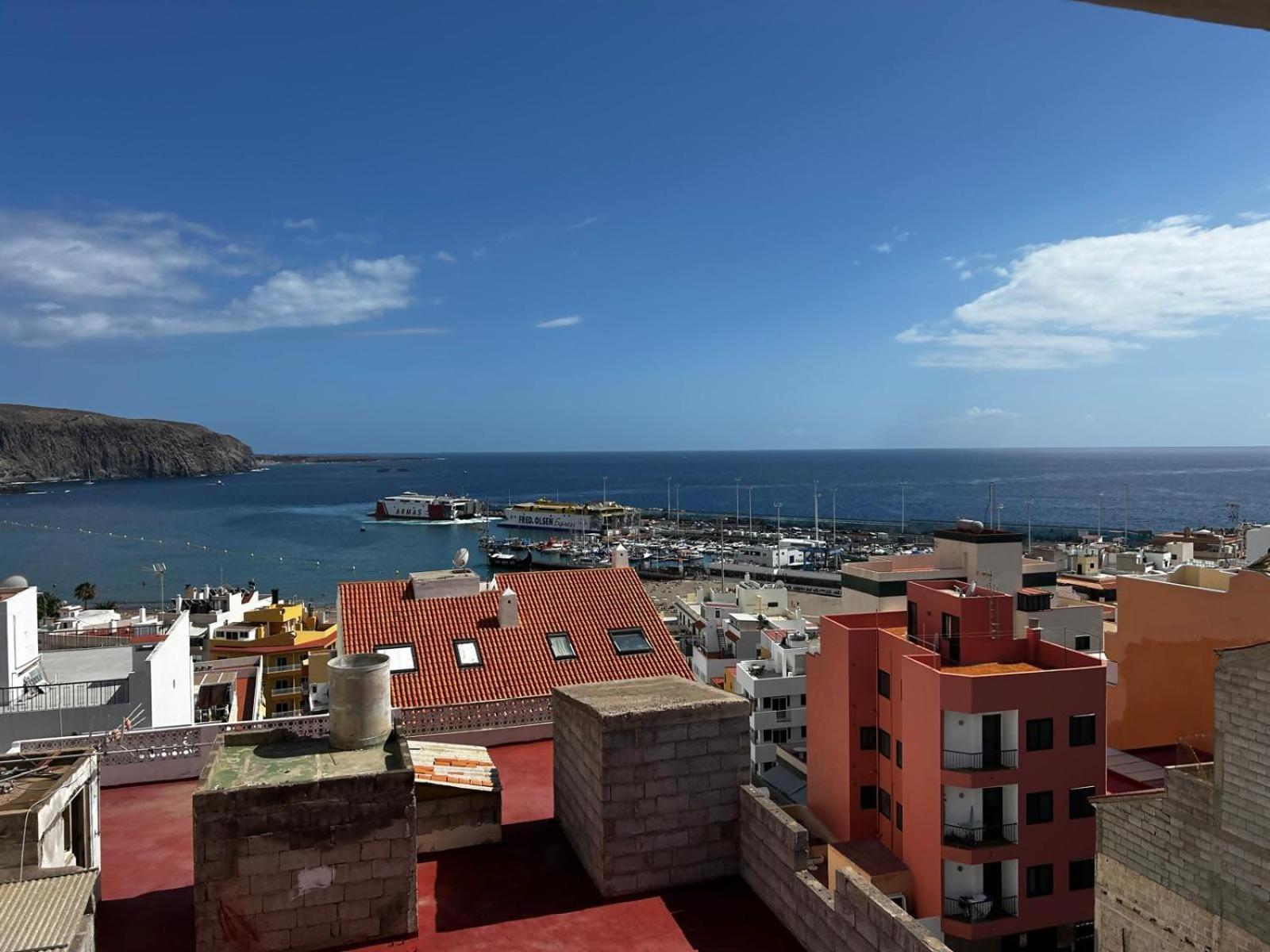 Vista Mar Y Piscina Climatizada Appartamento